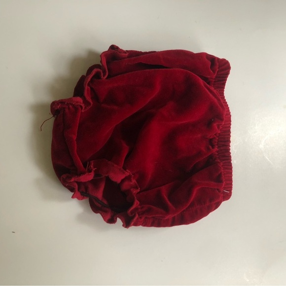 Kids vintage Red Embroidered velvet Dress - Picture 7 of 10